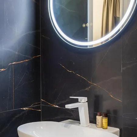 Excelsior Station 4* ボローニャ