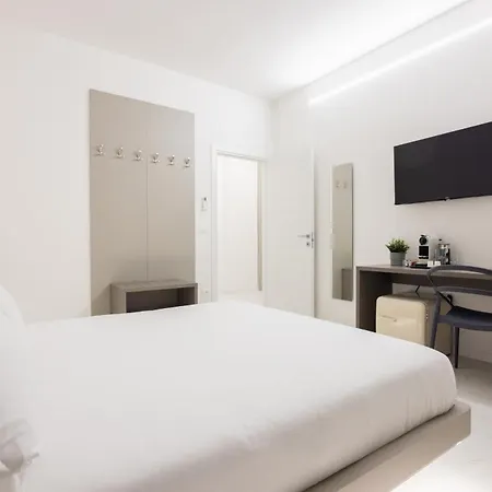 Excelsior Station Guest house 4*