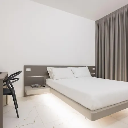 Excelsior Station Guest house 4*