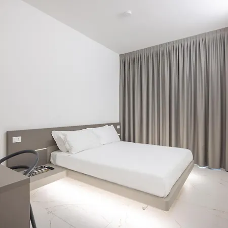 Excelsior Station Guest house Bologna